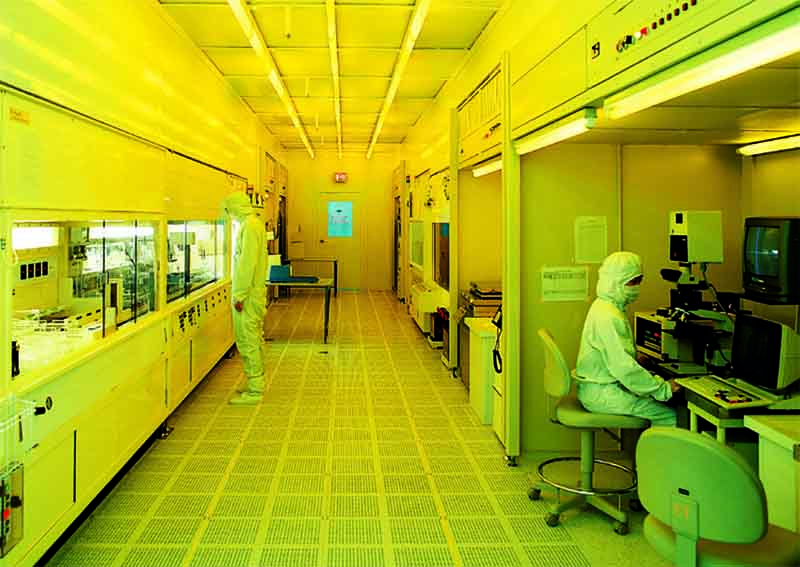 半導(dǎo)體無(wú)塵車間防靜電地板施工指南！